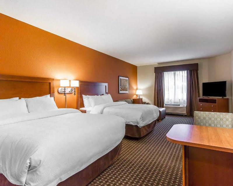 Mainstay Suites Stanley Exteriér fotografie